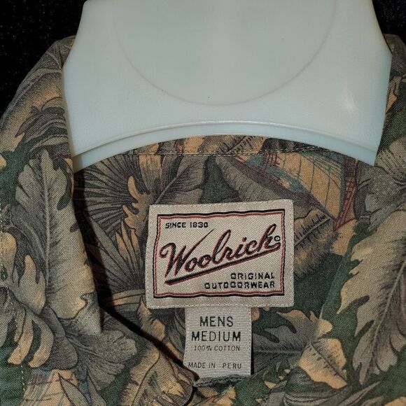 Vtg Woolrich Palm Tree Leaves Print tropical Shirt Medium. - Picture 3 of 4